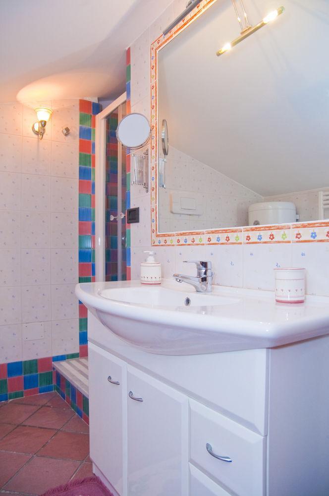 Tetto Fiorito Apartment Castellammare di Stabia Bagian luar foto